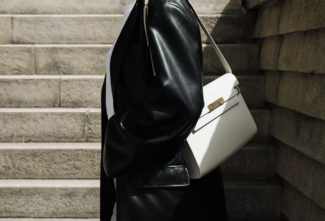One of Saint Laurent’s most popular replica bags: Manhattan (2022 Edition)-Best Quality Fake designer Bag Review, Replica designer bag ru One of Saint Laurent’s most popular replica bags: Manhattan (2022 Edition)-Best Quality Fake designer Bag Review, Replica designer bag ru