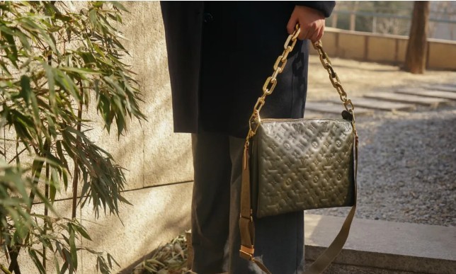 One of Louis Vuitton most popular bags: Coussin (2022 Updated)-Best Quality Fake designer Bag Review, Replica designer bag ru