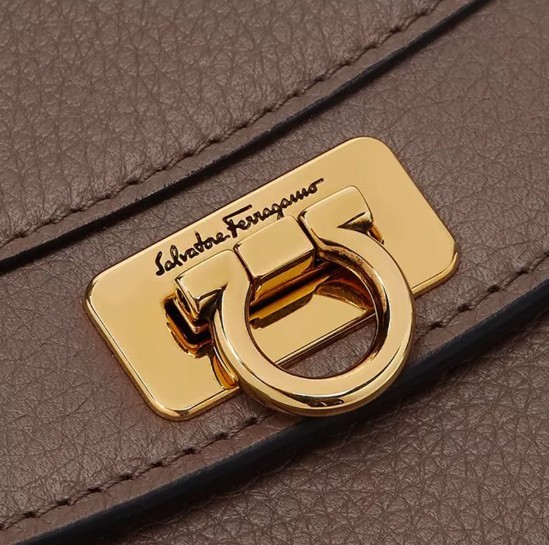 Top 9 of the most retro replica bags (2022 Special)-Best Quality Fake designer Bag Review, Replica designer bag ru