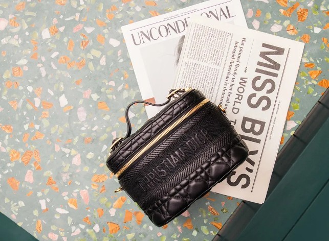 One of the most worthwhile replica bags to buy: DIOR TRAVEL (2022 Special)-Best Quality Fake designer Bag Review, Replica designer bag ru