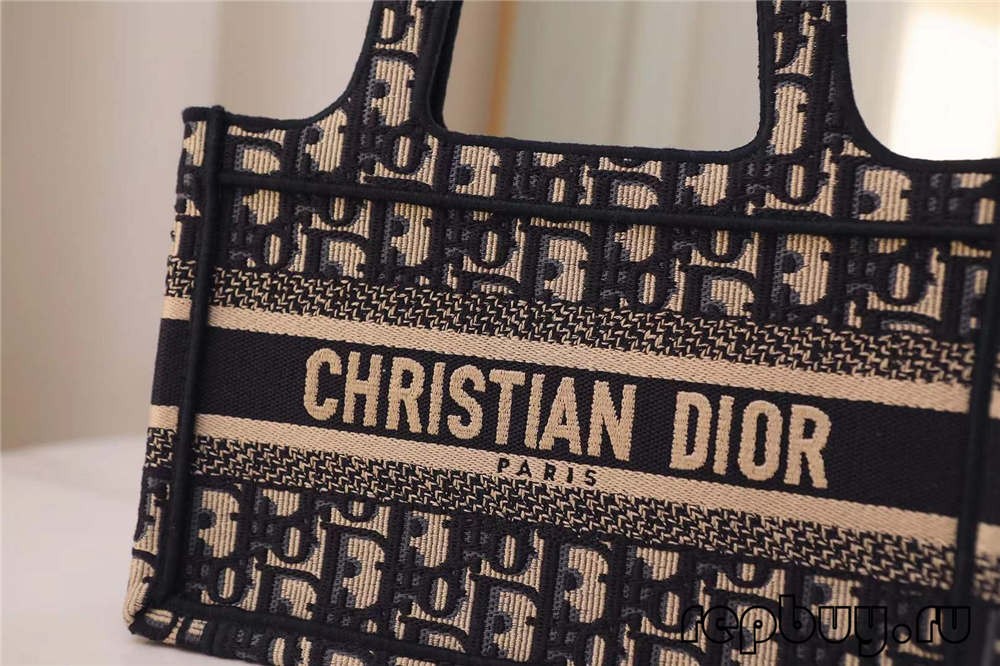 Dior Book Tote mini top replica bags 22.5cm (2022 Edition )-Best Quality Fake designer Bag Review, Replica designer bag ru Dior Book Tote mini top replica bags 22.5cm (2022 Edition )-Best Quality Fake designer Bag Review, Replica designer bag ru