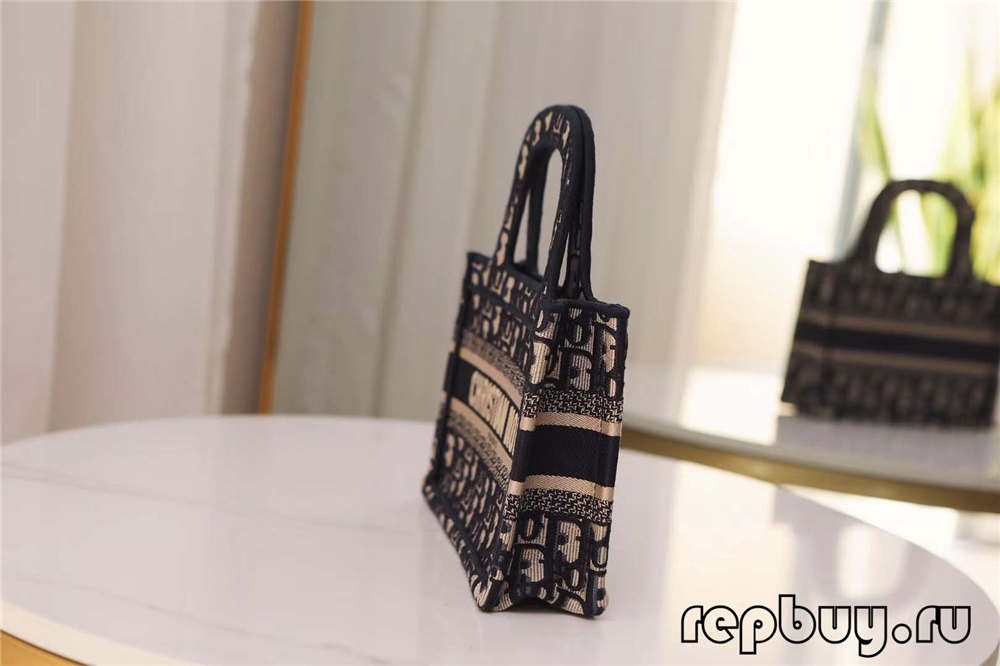 Dior Book Tote mini top replica bags 22.5cm (2022 Edition )-Best Quality Fake designer Bag Review, Replica designer bag ru Dior Book Tote mini top replica bags 22.5cm (2022 Edition )-Best Quality Fake designer Bag Review, Replica designer bag ru