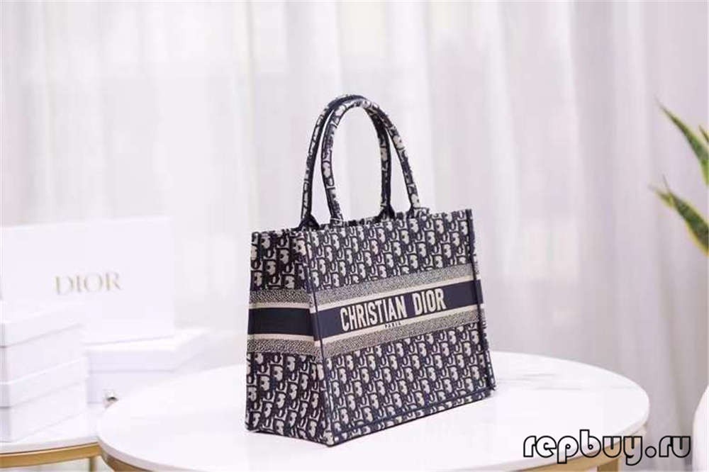 Dior Book Tote Small top replica bags 36.5cm (2022 Special)-Best Quality Fake designer Bag Review, Replica designer bag ru Dior Book Tote Small top replica bags 36.5cm (2022 Special)-Best Quality Fake designer Bag Review, Replica designer bag ru