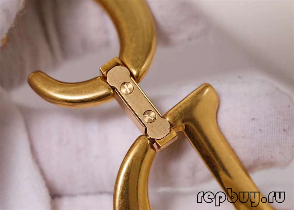 Dior Top Replica Bags White Saddle Bag 25cm Detail (2022 Updated)-Best Quality Fake designer Bag Review, Replica designer bag ru Dior Top Replica Bags White Saddle Bag 25cm Detail (2022 Updated)-Best Quality Fake designer Bag Review, Replica designer bag ru
