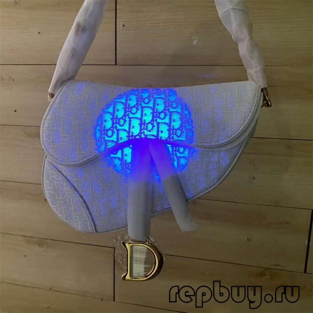 Dior top replica bags white saddle bag large 25cm fluorescent effect details (2022 Latest)-Best Quality Fake designer Bag Review, Replica designer bag ru Dior top replica bags white saddle bag large 25cm fluorescent effect details (2022 Latest)-Best Quality Fake designer Bag Review, Replica designer bag ru