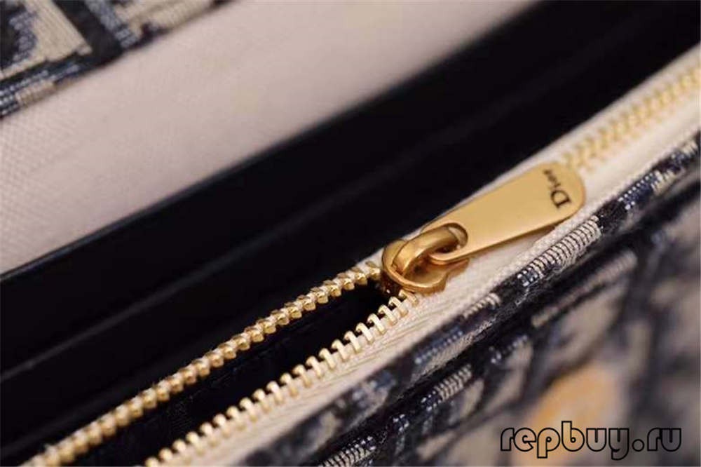 Dior top replica saddle clutch bag 22cm blue jacquard fabric Oblique print craft details (2022 Edition)-Best Quality Fake designer Bag Review, Replica designer bag ru Dior top replica saddle clutch bag 22cm blue jacquard fabric Oblique print craft details (2022 Edition)-Best Quality Fake designer Bag Review, Replica designer bag ru