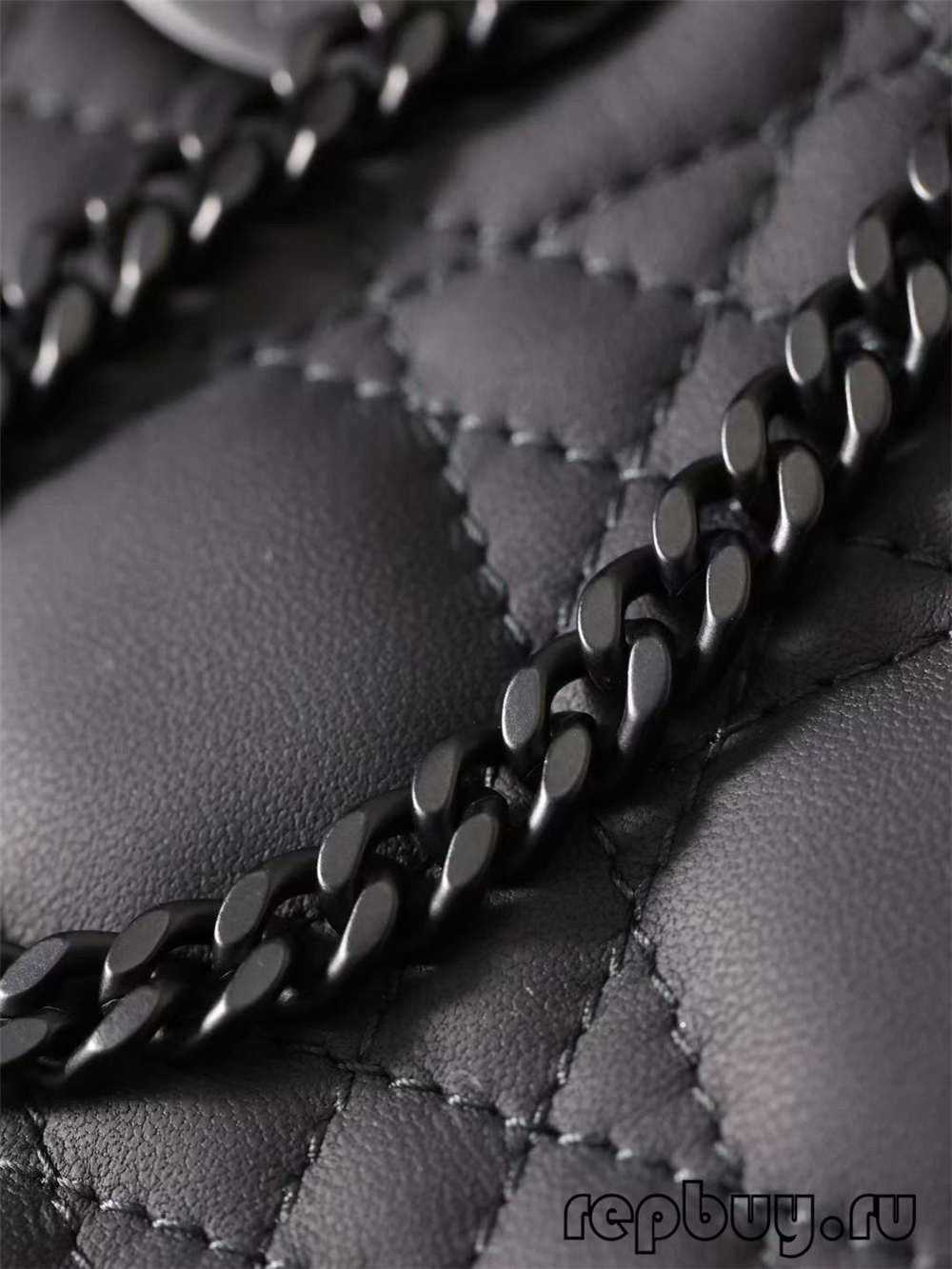 LADY DIOR Mini Black Top Replica Handbag Matte Cowhide Shoulder Strap and Zipper Detail (2022 Updated)-Best Quality Fake designer Bag Review, Replica designer bag ru LADY DIOR Mini Black Top Replica Handbag Matte Cowhide Shoulder Strap and Zipper Detail (2022 Updated)-Best Quality Fake designer Bag Review, Replica designer bag ru