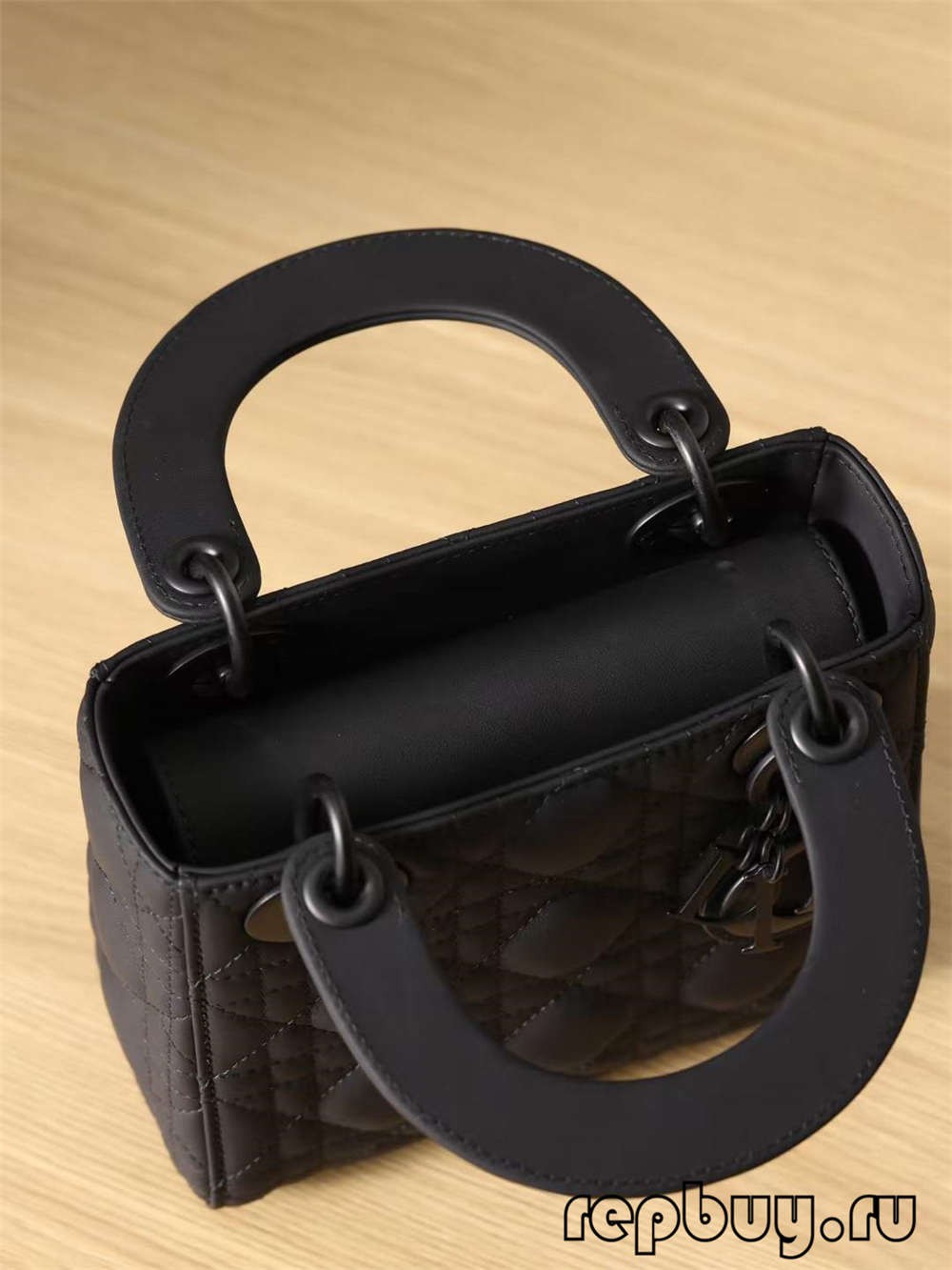 LADY DIOR Mini Black Top Replica Handbag Matte Cowhide Fabric and Hardware Details (2022 Edition)-Best Quality Fake designer Bag Review, Replica designer bag ru LADY DIOR Mini Black Top Replica Handbag Matte Cowhide Fabric and Hardware Details (2022 Edition)-Best Quality Fake designer Bag Review, Replica designer bag ru