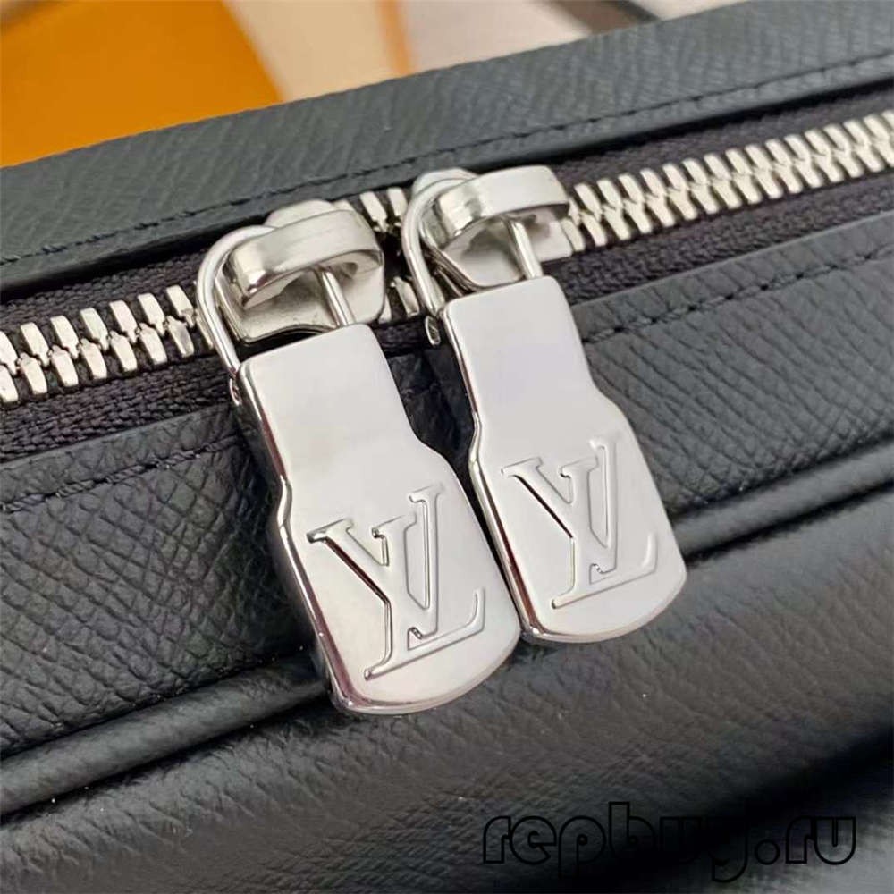 Louis Vuitton M30233 OUTDOOR top replica messenger bag for men Hardware and stitching details (2022 Edition)-Best Quality Fake designer Bag Review, Replica designer bag ru Louis Vuitton M30233 OUTDOOR top replica messenger bag for men Hardware and stitching details (2022 Edition)-Best Quality Fake designer Bag Review, Replica designer bag ru