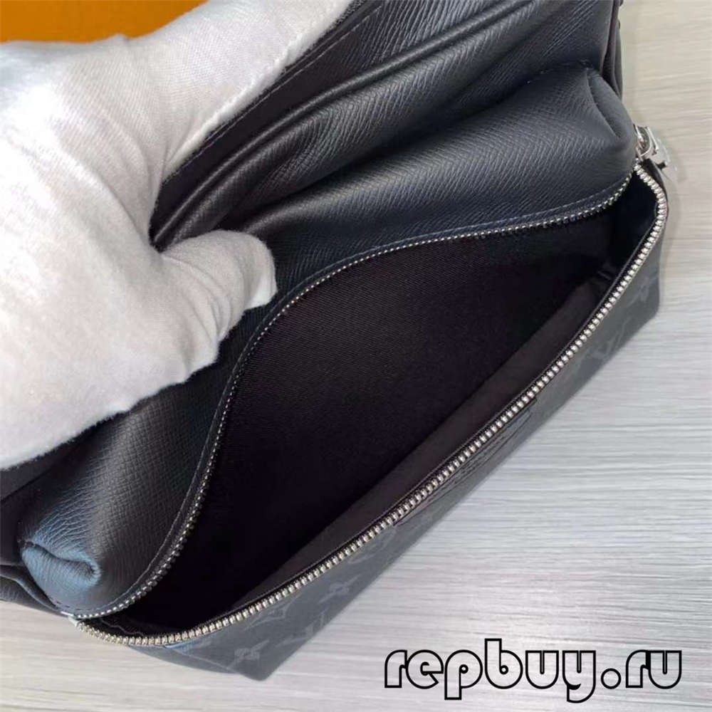 Louis Vuitton M30233 OUTDOOR top replica messenger bag for men Hardware and stitching details (2022 Edition)-Best Quality Fake designer Bag Review, Replica designer bag ru Louis Vuitton M30233 OUTDOOR top replica messenger bag for men Hardware and stitching details (2022 Edition)-Best Quality Fake designer Bag Review, Replica designer bag ru