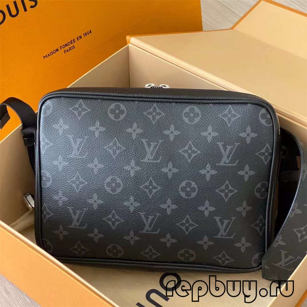 Louis Vuitton M30233 OUTDOOR top replica messenger bag for men (2022 Latest)-Best Quality Fake designer Bag Review, Replica designer bag ru