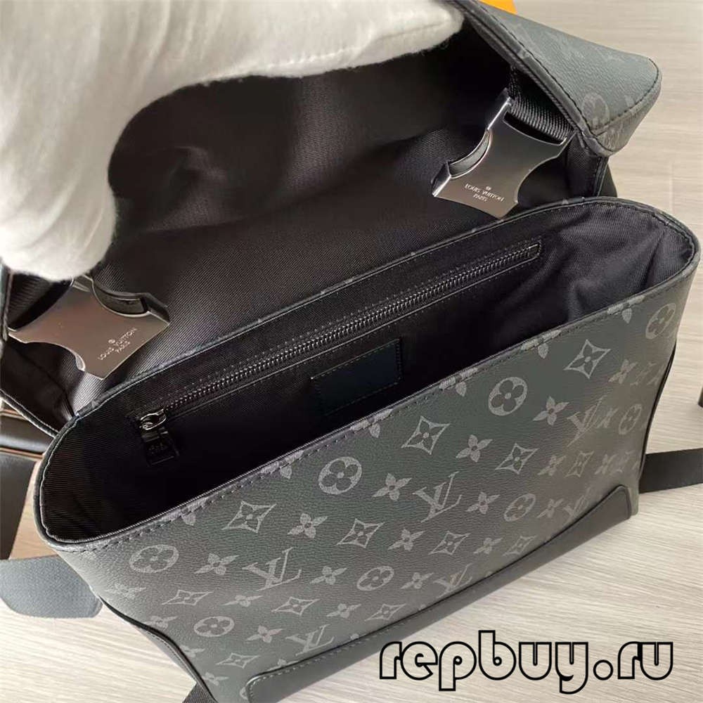 Louis Vuitton M40511 Voyager Traveler Men’s Top Replica Messenger Bag (2022 Latest)-Best Quality Fake designer Bag Review, Replica designer bag ru