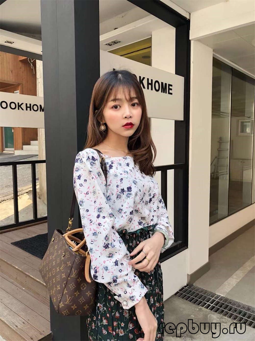 Louis Vuitton M41055 Montaigne BB Top Replica Handbags Use Effect (2022 Latest)-Best Quality Fake designer Bag Review, Replica designer bag ru Louis Vuitton M41055 Montaigne BB Top Replica Handbags Use Effect (2022 Latest)-Best Quality Fake designer Bag Review, Replica designer bag ru