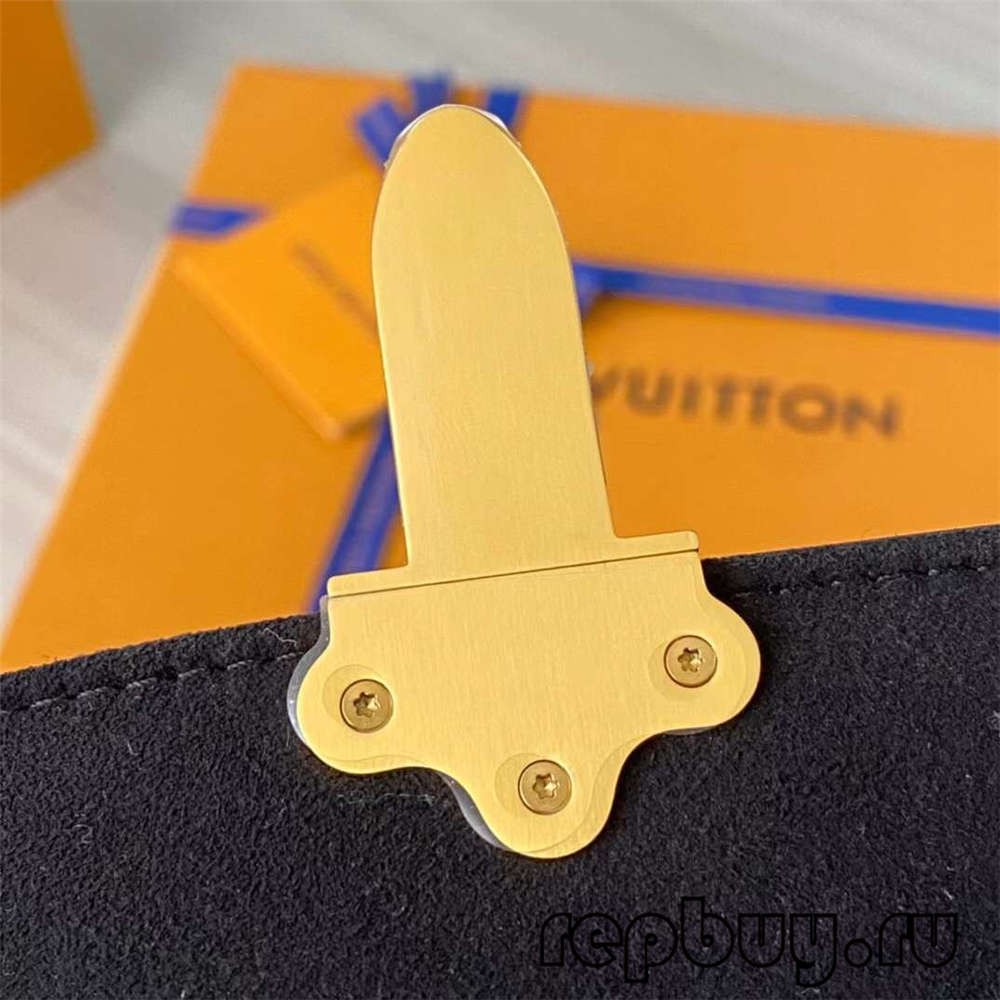 Louis Vuitton M41730 VICTOIRE 27cm top replica bags Hardware details (2022 Edition)-Best Quality Fake designer Bag Review, Replica designer bag ru Louis Vuitton M41730 VICTOIRE 27cm top replica bags Hardware details (2022 Edition)-Best Quality Fake designer Bag Review, Replica designer bag ru