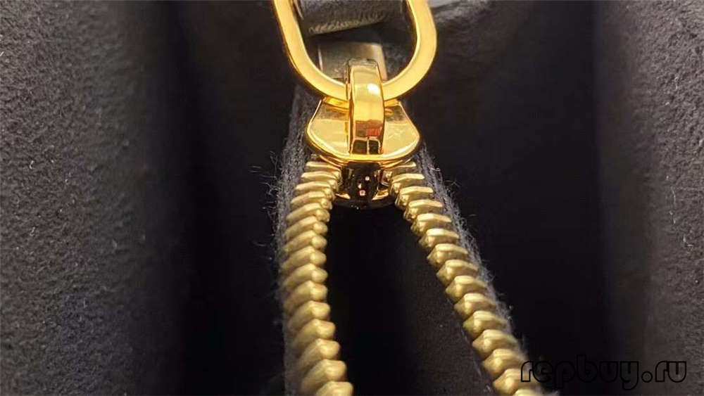 Louis Vuitton M41730 VICTOIRE 27cm top replica bags Hardware details (2022 Edition)-Best Quality Fake designer Bag Review, Replica designer bag ru Louis Vuitton M41730 VICTOIRE 27cm top replica bags Hardware details (2022 Edition)-Best Quality Fake designer Bag Review, Replica designer bag ru