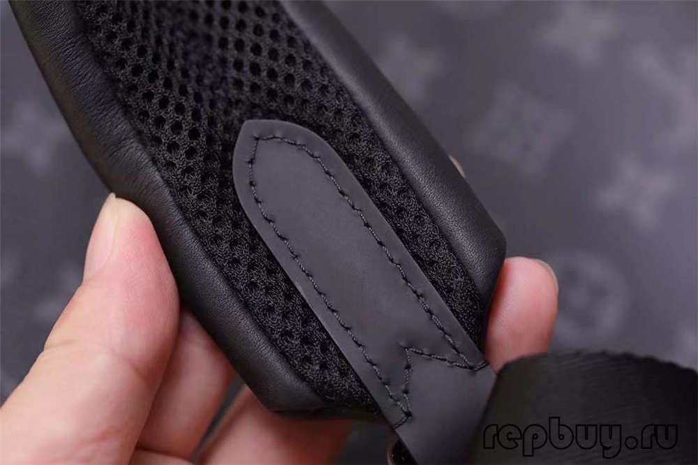 Louis Vuitton M43186 Discovery 40cm Top duffel bag Fabric and stitching details (2022 Udated)-Best Quality Fake designer Bag Review, Replica designer bag ru Louis Vuitton M43186 Discovery 40cm Top duffel bag Fabric and stitching details (2022 Udated)-Best Quality Fake designer Bag Review, Replica designer bag ru