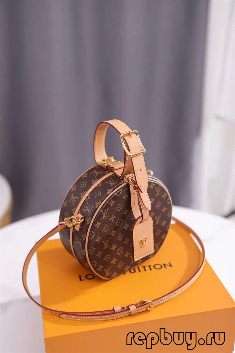 Louis Vuitton M43514 PETITE BOITE CHAPEAU 17.5cm top replica bags (2022 Special)-Best Quality Fake designer Bag Review, Replica designer bag ru Louis Vuitton M43514 PETITE BOITE CHAPEAU 17.5cm top replica bags (2022 Special)-Best Quality Fake designer Bag Review, Replica designer bag ru