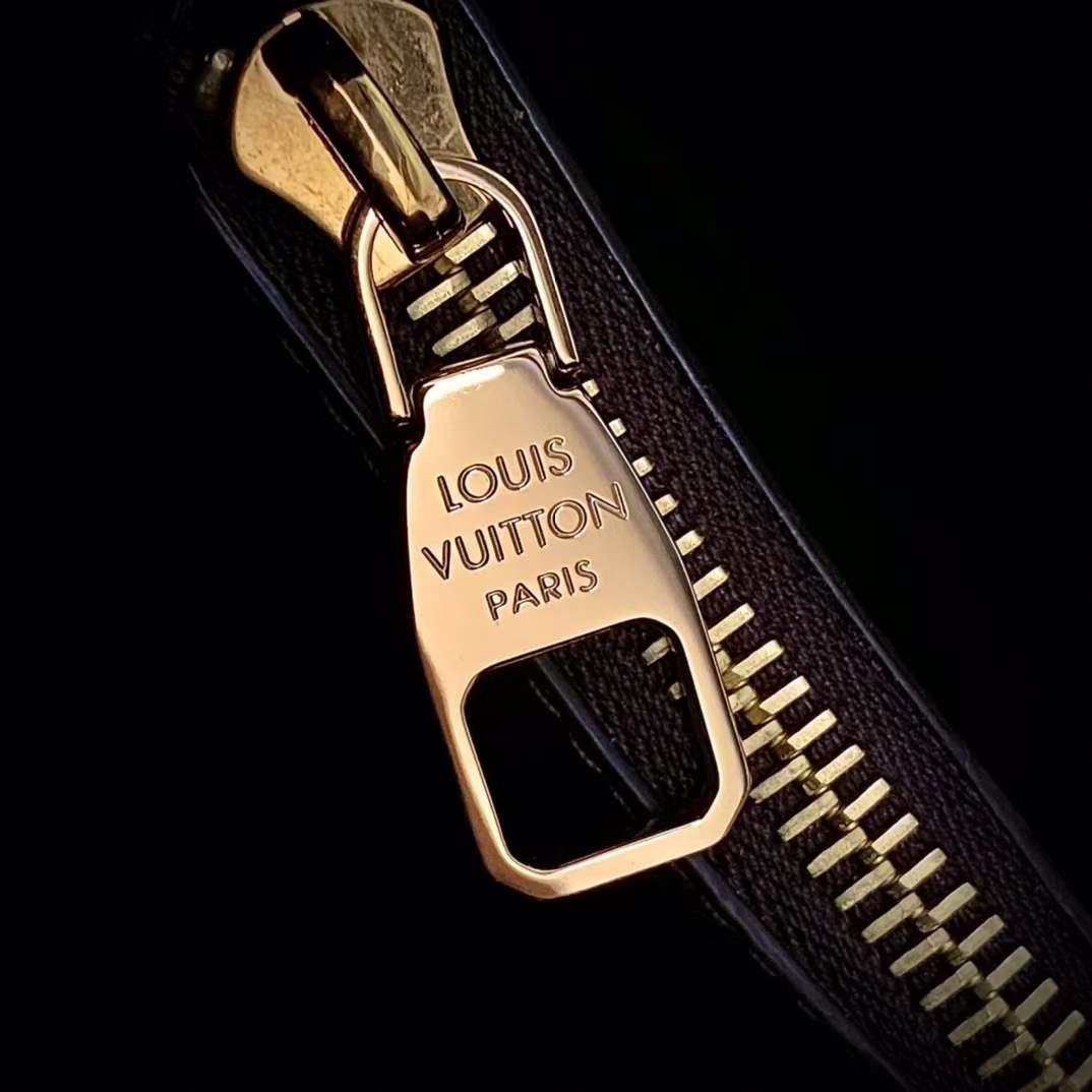 Louis Vuitton M44020 NÉONOÉ top replica handbags Hardware details (2022 Special)-Best Quality Fake designer Bag Review, Replica designer bag ru