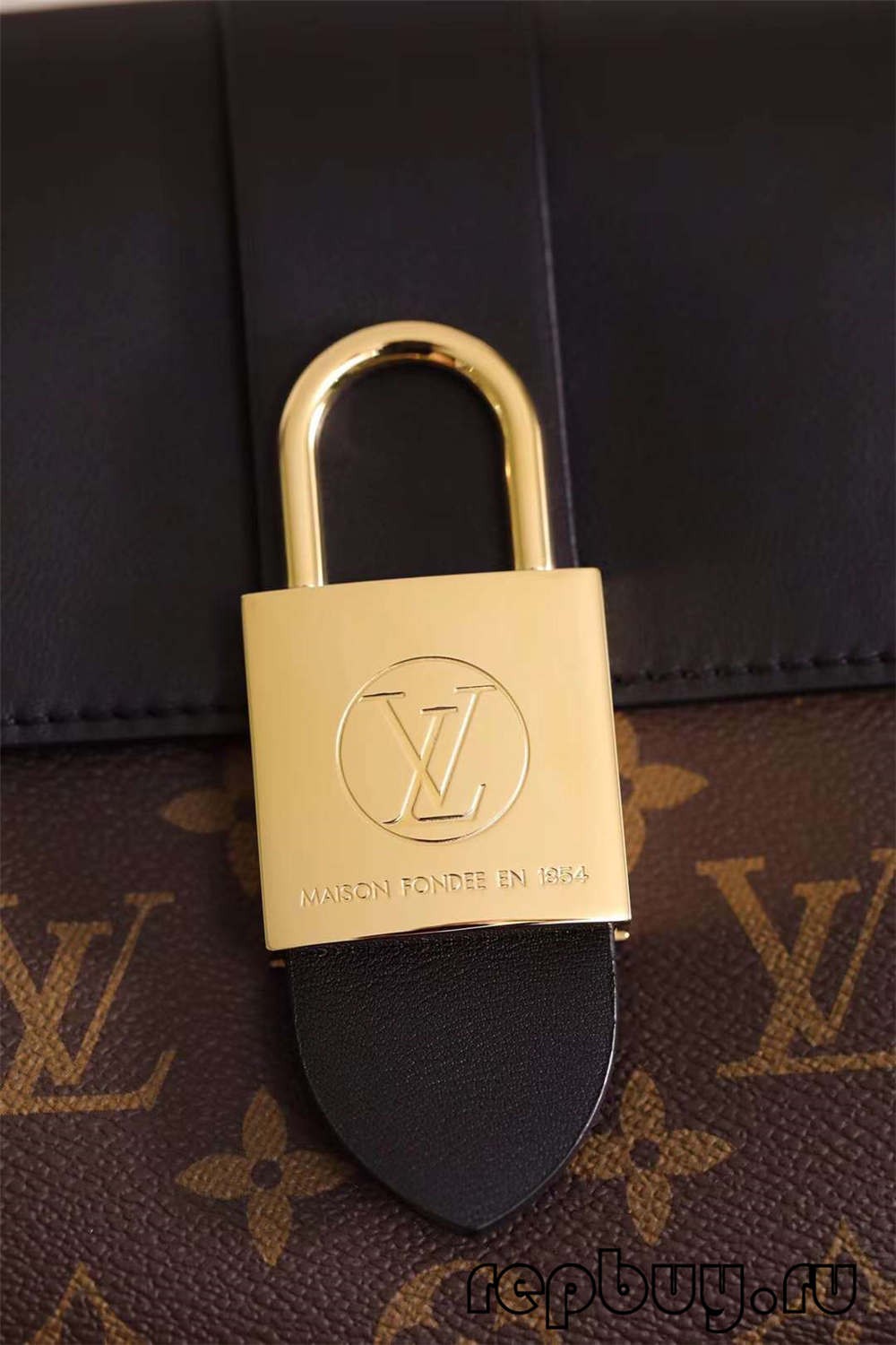 Louis Vuitton M44141 20cm Lock BB Black top replica bags (2022 Special)-Best Quality Fake designer Bag Review, Replica designer bag ru Louis Vuitton M44141 20cm Lock BB Black top replica bags (2022 Special)-Best Quality Fake designer Bag Review, Replica designer bag ru