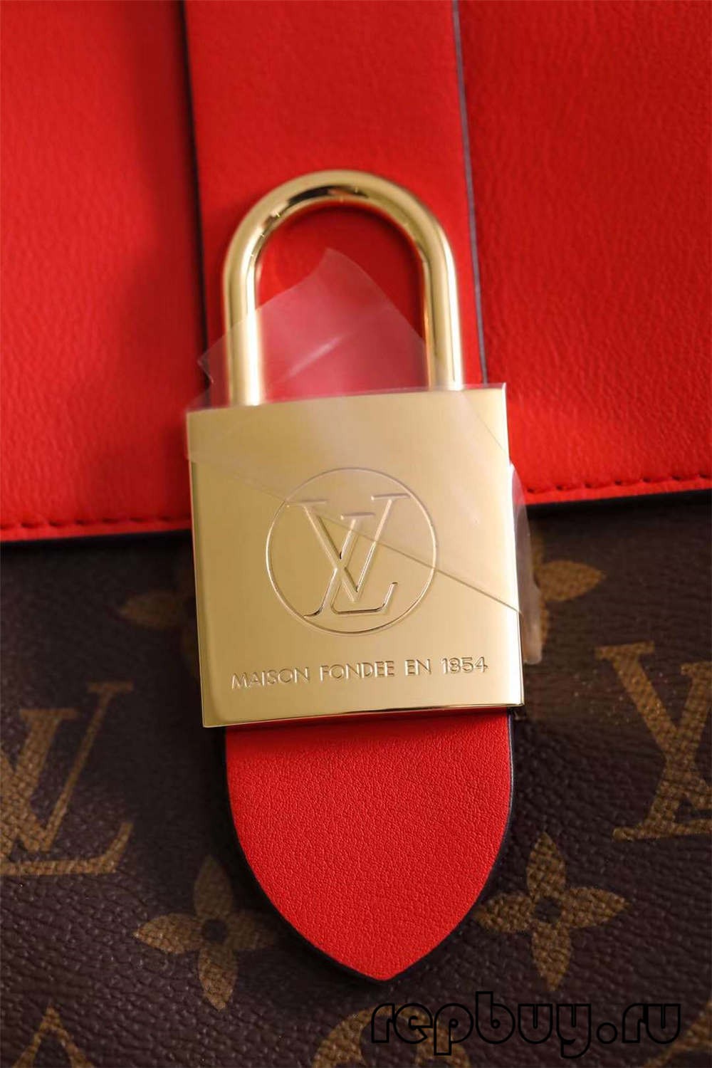 Louis Vuitton M44322 20cm Lock BB Red Top Replica Bags (2022 Latest)-Best Quality Fake designer Bag Review, Replica designer bag ru Louis Vuitton M44322 20cm Lock BB Red Top Replica Bags (2022 Latest)-Best Quality Fake designer Bag Review, Replica designer bag ru