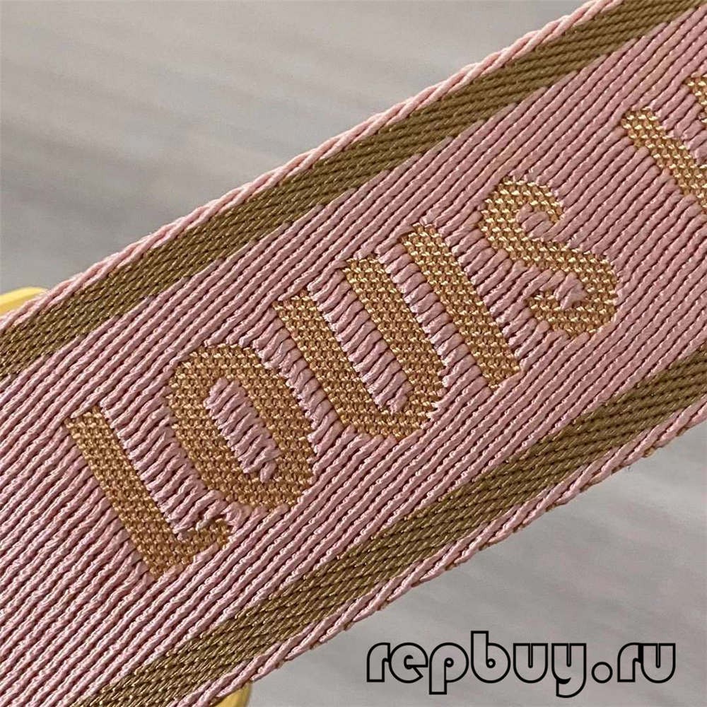 Louis Vuitton M44840 Multi Pochette 24cm Top replica bags Shoulder strap detail (2022 Edition)-Best Quality Fake designer Bag Review, Replica designer bag ru