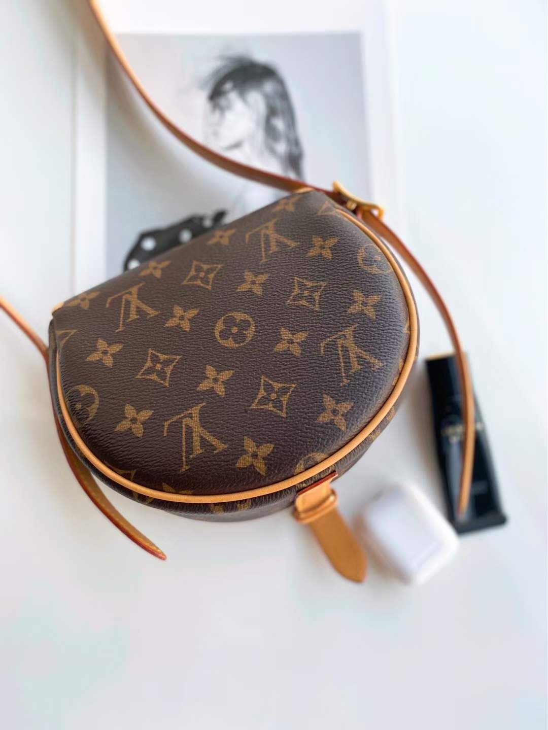 Louis Vuitton M44860 Tambourin Top Replica Handbags Customer photos (2022 Latest)-Best Quality Fake designer Bag Review, Replica designer bag ru Louis Vuitton M44860 Tambourin Top Replica Handbags Customer photos (2022 Latest)-Best Quality Fake designer Bag Review, Replica designer bag ru