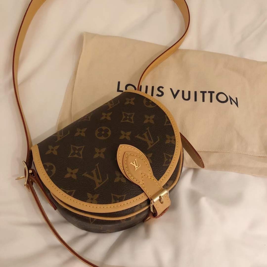 Louis Vuitton M44860 Tambourin Top Replica Handbags Customer’s photo (2022 Special)-Best Quality Fake designer Bag Review, Replica designer bag ru Louis Vuitton M44860 Tambourin Top Replica Handbags Customer’s photo (2022 Special)-Best Quality Fake designer Bag Review, Replica designer bag ru