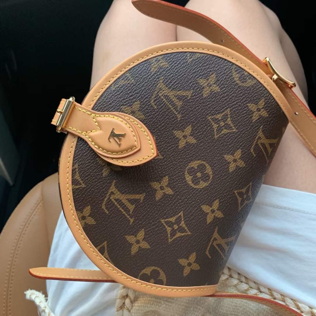 Louis Vuitton M44860 Tambourin Top Replica Handbags Customer’s photo (2022 Special)-Best Quality Fake designer Bag Review, Replica designer bag ru Louis Vuitton M44860 Tambourin Top Replica Handbags Customer’s photo (2022 Special)-Best Quality Fake designer Bag Review, Replica designer bag ru
