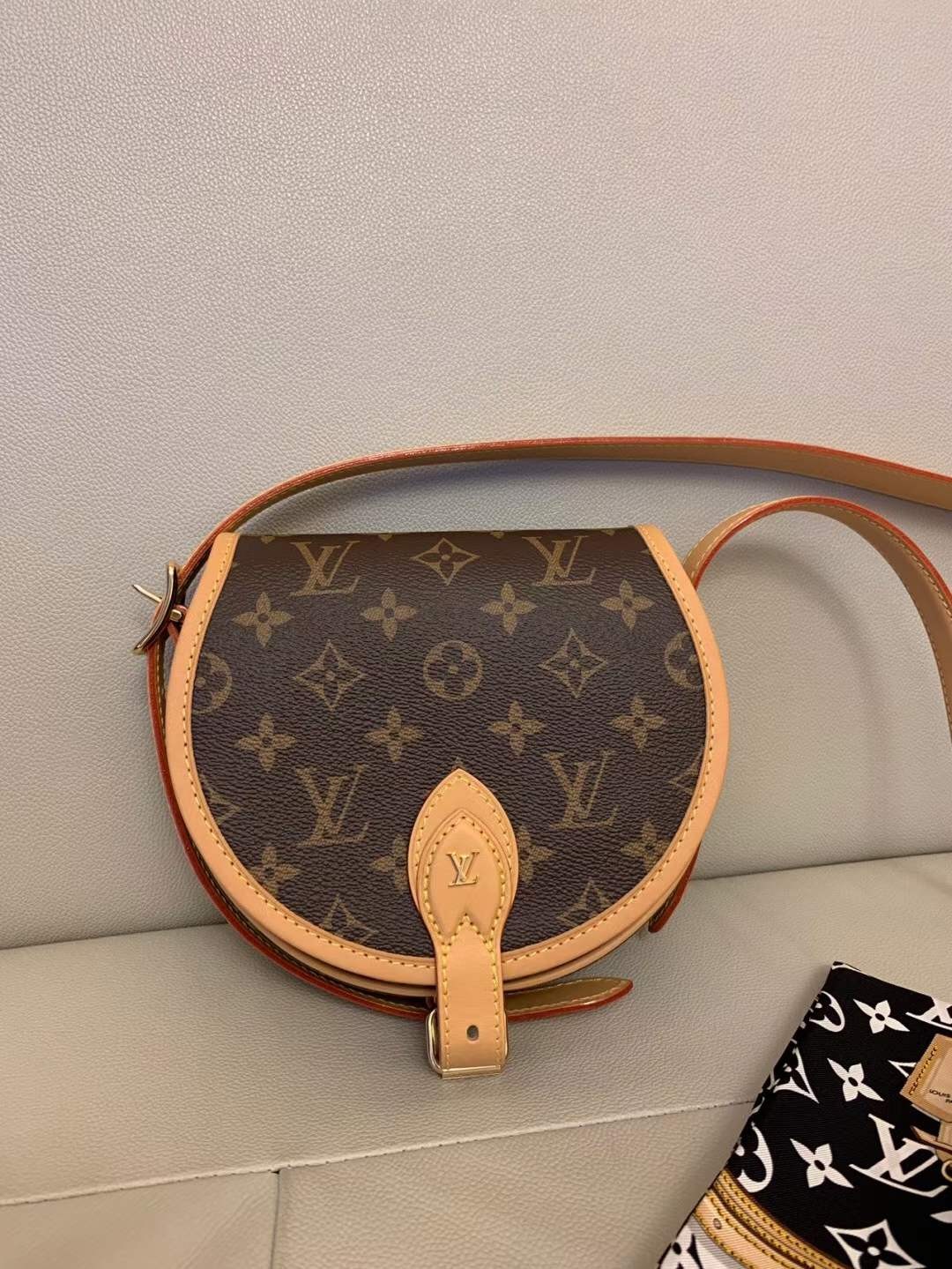 Louis Vuitton M44860 Tambourin Top Replica Handbags Customer’s photo (2022 Special)-Best Quality Fake designer Bag Review, Replica designer bag ru Louis Vuitton M44860 Tambourin Top Replica Handbags Customer’s photo (2022 Special)-Best Quality Fake designer Bag Review, Replica designer bag ru