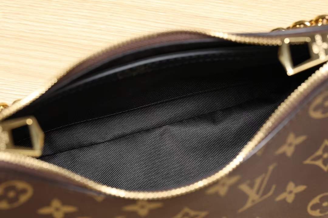 Louis Vuitton M45831 BOULOGNE top replica handbags Logo and metal stud detail (2022 Updated)-Best Quality Fake designer Bag Review, Replica designer bag ru Louis Vuitton M45831 BOULOGNE top replica handbags Logo and metal stud detail (2022 Updated)-Best Quality Fake designer Bag Review, Replica designer bag ru