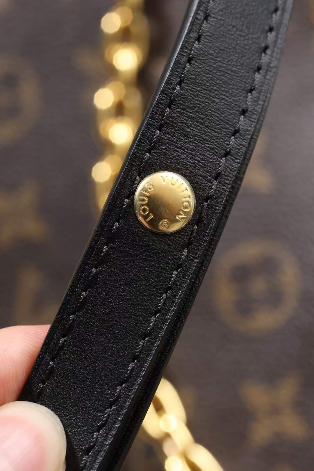 Louis Vuitton M45831 BOULOGNE top replica handbags Logo and metal stud detail (2022 Updated)-Best Quality Fake designer Bag Review, Replica designer bag ru Louis Vuitton M45831 BOULOGNE top replica handbags Logo and metal stud detail (2022 Updated)-Best Quality Fake designer Bag Review, Replica designer bag ru