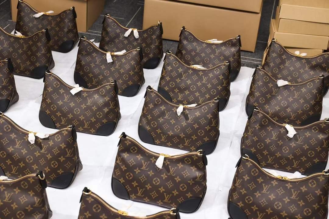 Louis Vuitton M45831 BOULOGNE Top Replica Handbags Wholesale Inspection (2022 Updated)-Best Quality Fake designer Bag Review, Replica designer bag ru Louis Vuitton M45831 BOULOGNE Top Replica Handbags Wholesale Inspection (2022 Updated)-Best Quality Fake designer Bag Review, Replica designer bag ru