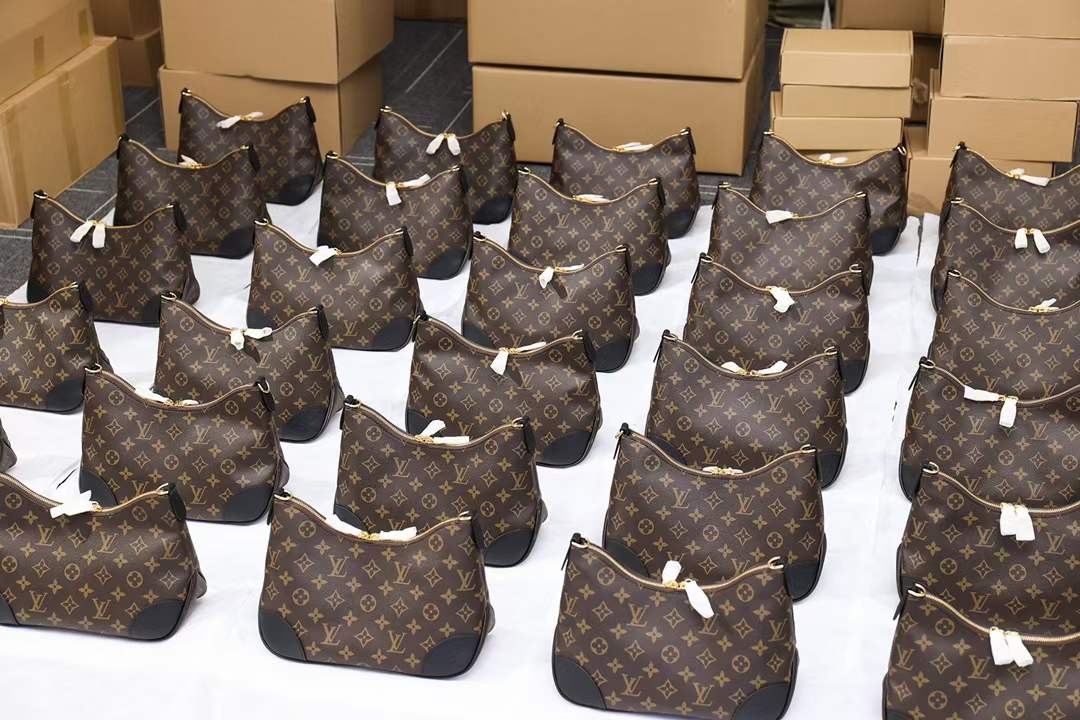 Louis Vuitton M45831 BOULOGNE Top Replica Handbags Wholesale Inspection (2022 Updated)-Best Quality Fake designer Bag Review, Replica designer bag ru Louis Vuitton M45831 BOULOGNE Top Replica Handbags Wholesale Inspection (2022 Updated)-Best Quality Fake designer Bag Review, Replica designer bag ru