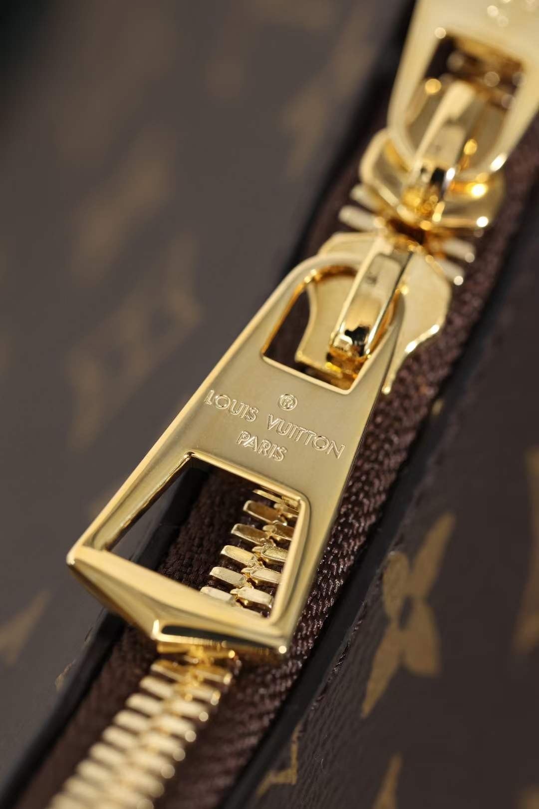Louis Vuitton M45831 BOULOGNE top replica handbags Leather and hardware details (2022 Edition)-Best Quality Fake designer Bag Review, Replica designer bag ru Louis Vuitton M45831 BOULOGNE top replica handbags Leather and hardware details (2022 Edition)-Best Quality Fake designer Bag Review, Replica designer bag ru