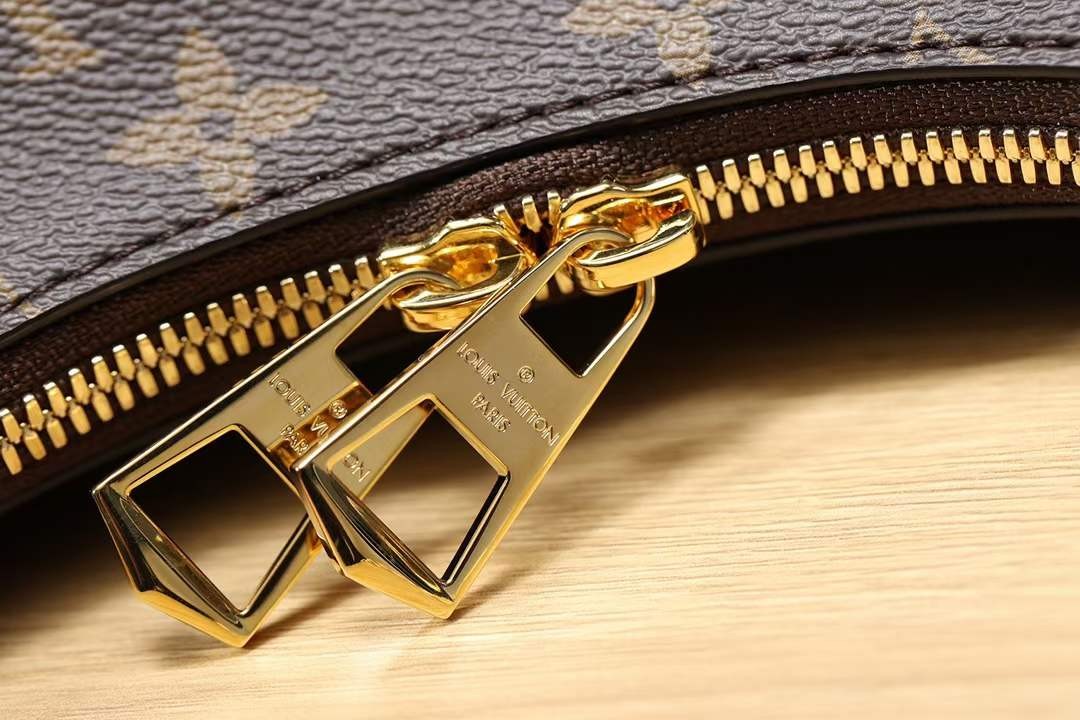 Louis Vuitton M45831 BOULOGNE top replica handbags Leather and hardware details (2022 Edition)-Best Quality Fake designer Bag Review, Replica designer bag ru Louis Vuitton M45831 BOULOGNE top replica handbags Leather and hardware details (2022 Edition)-Best Quality Fake designer Bag Review, Replica designer bag ru