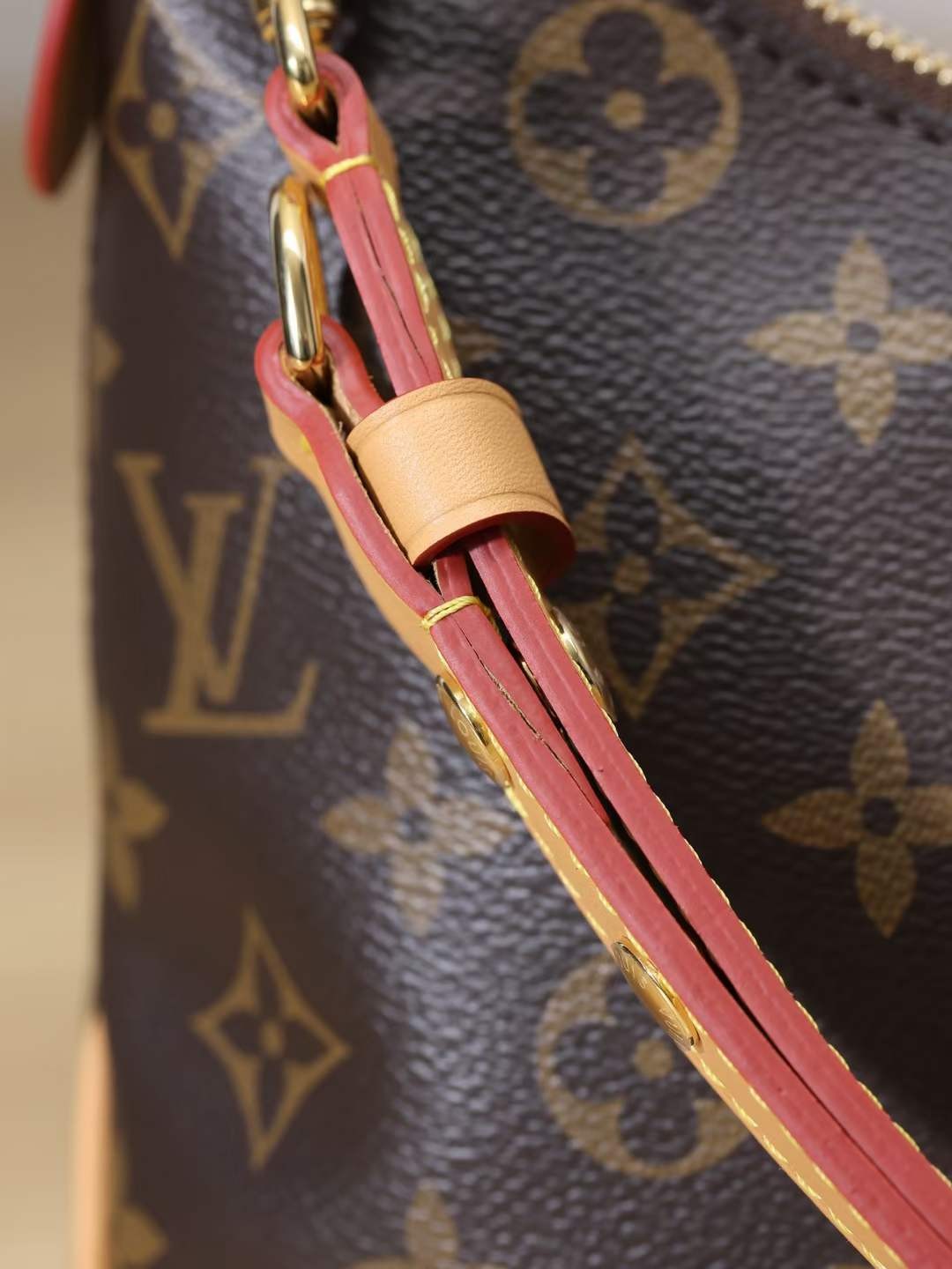 Louis Vuitton M45832 croissant with yellow leather Boulogne top replica handbags Leather and chain details (2022 Latest)-Best Quality Fake designer Bag Review, Replica designer bag ru Louis Vuitton M45832 croissant with yellow leather Boulogne top replica handbags Leather and chain details (2022 Latest)-Best Quality Fake designer Bag Review, Replica designer bag ru