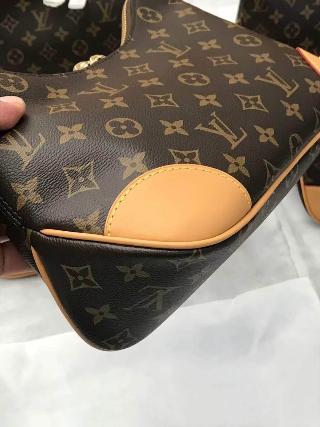Louis Vuitton M45832 croissant with yellow leather Boulogne top replica handbags Lot Inspection (2022 Special)-Best Quality Fake designer Bag Review, Replica designer bag ru Louis Vuitton M45832 croissant with yellow leather Boulogne top replica handbags Lot Inspection (2022 Special)-Best Quality Fake designer Bag Review, Replica designer bag ru