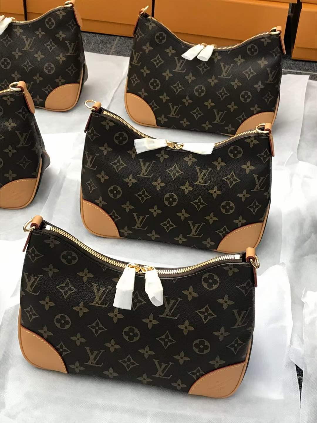 Louis Vuitton M45832 croissant with yellow leather Boulogne top replica handbags Lot Inspection (2022 Special)-Best Quality Fake designer Bag Review, Replica designer bag ru Louis Vuitton M45832 croissant with yellow leather Boulogne top replica handbags Lot Inspection (2022 Special)-Best Quality Fake designer Bag Review, Replica designer bag ru