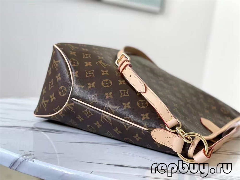 长发的脚
低可信度描述已自动生成
