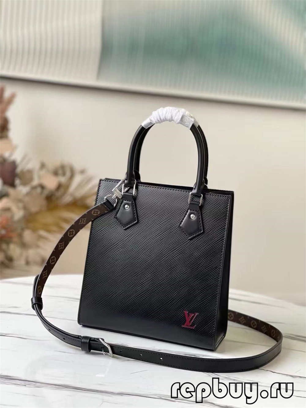 Louis Vuitton M58660 Petit Sac Plat top quality replica bag (2022 updated)-Best Quality Fake designer Bag Review, Replica designer bag ru