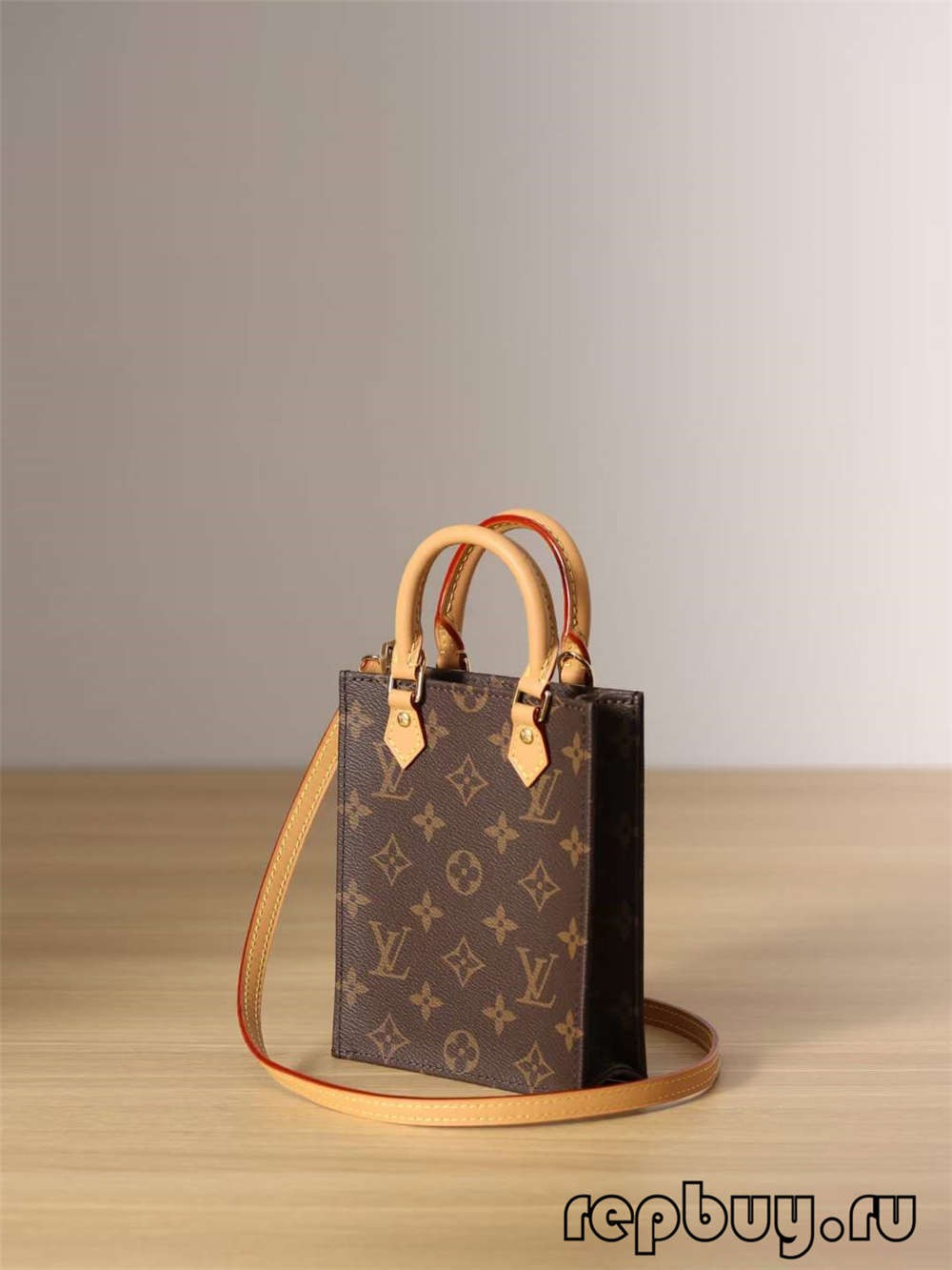 Louis Vuitton M69442 Petit Sac Plat top quality replica bags (2022 Updated)-Best Quality Fake designer Bag Review, Replica designer bag ru Louis Vuitton M69442 Petit Sac Plat top quality replica bags (2022 Updated)-Best Quality Fake designer Bag Review, Replica designer bag ru