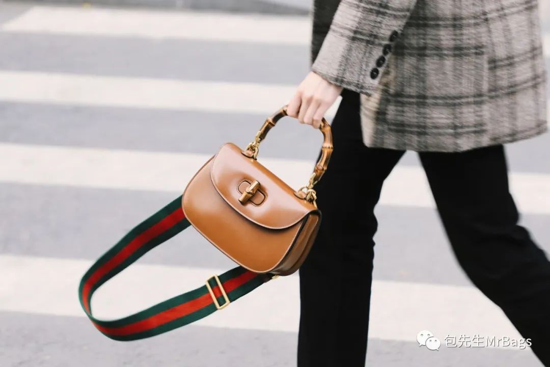 Gucci’s most popular replica designer bag – Gucci Bamboo 1947 (2022 new edition)-Best Quality Fake designer Bag Review, Replica designer bag ru