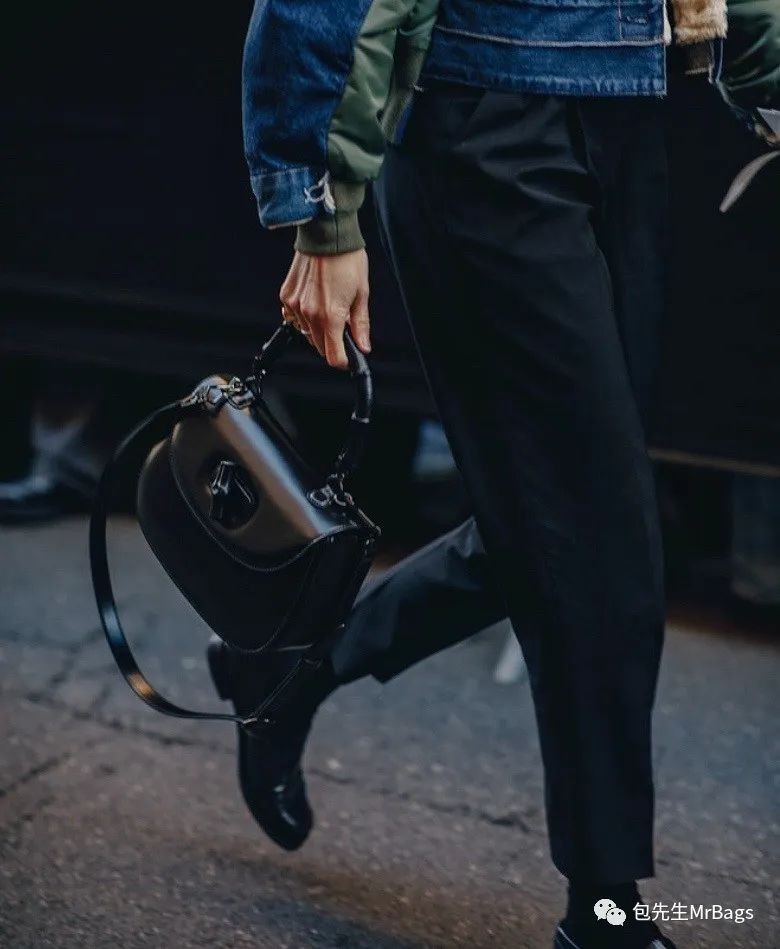 Gucci’s most popular replica designer bag – Gucci Bamboo 1947 (2022 new edition)-Best Quality Fake designer Bag Review, Replica designer bag ru