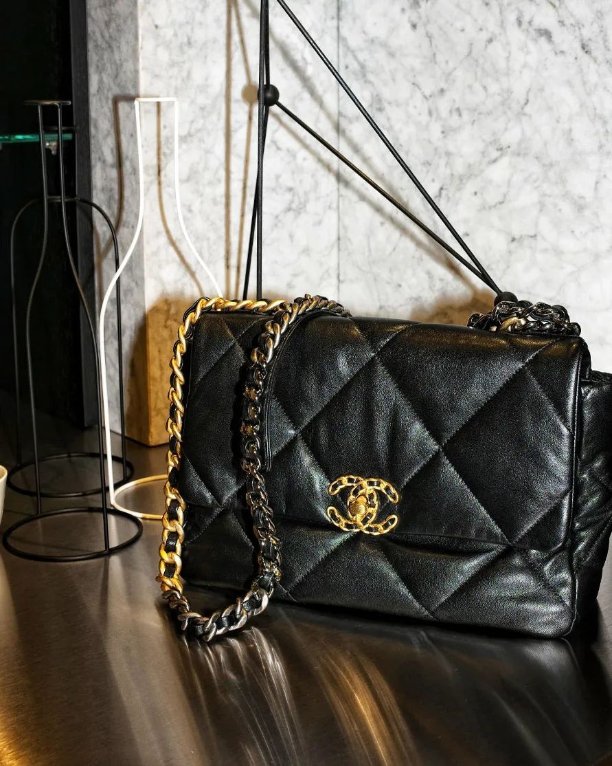 Chain flap bags are the most popular! (2023 Updated)-Best Quality Fake designer Bag Review, Replica designer bag ru Chain flap bags are the most popular! (2023 Updated)-Best Quality Fake designer Bag Review, Replica designer bag ru