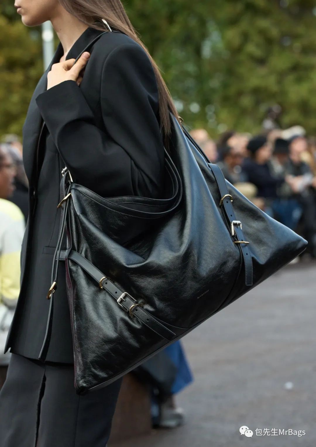 The hottest 13 large bags, which is the most suitable for small girls? (2023 updated)-Best Quality Fake designer Bag Review, Replica designer bag ru The hottest 13 large bags, which is the most suitable for small girls? (2023 updated)-Best Quality Fake designer Bag Review, Replica designer bag ru