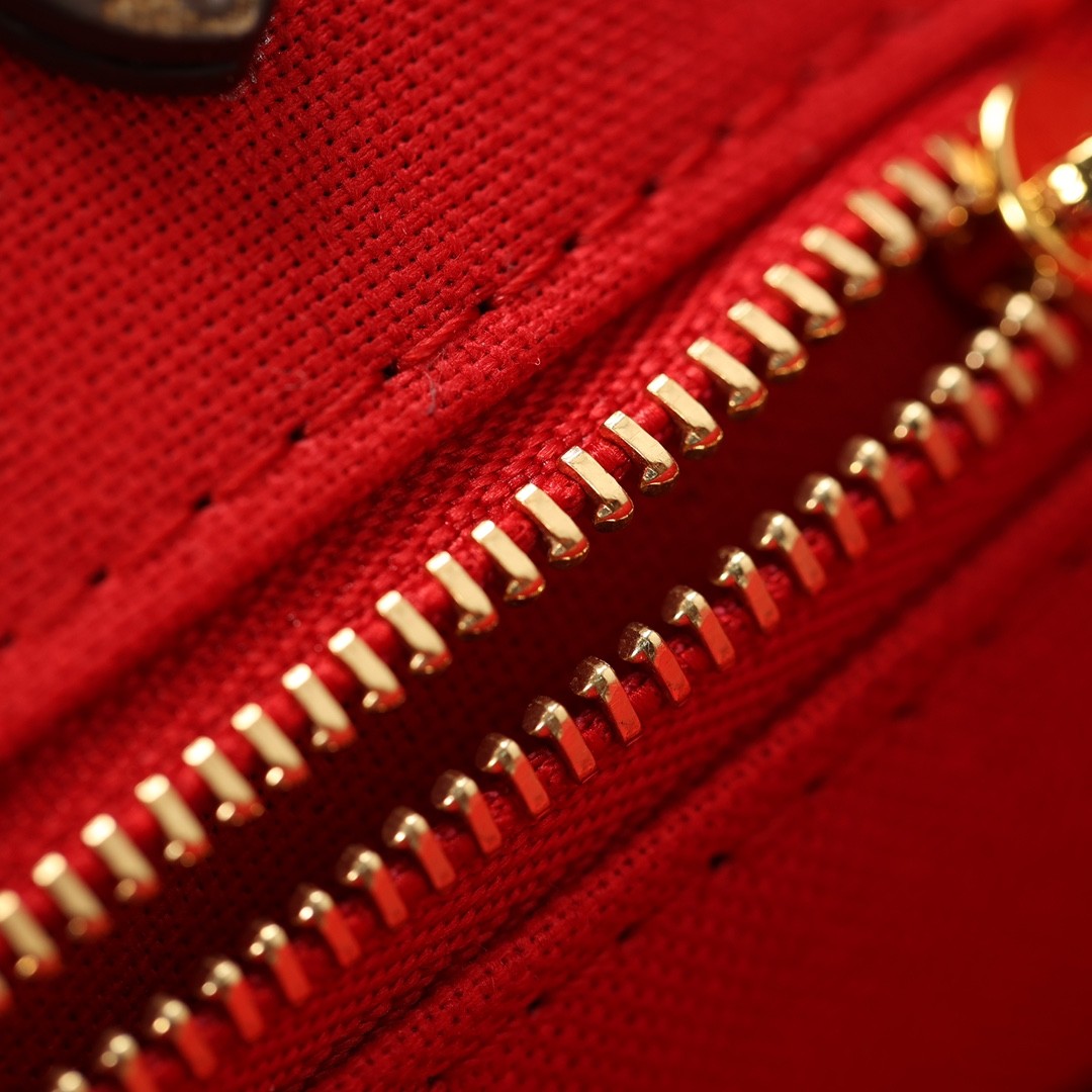 How good quality is a Shebag M46373 ONTHEGO small size?(2023 style with wide shoulder straps)-Best Quality Fake designer Bag Review, Replica designer bag ru How good quality is a Shebag M46373 ONTHEGO small size?(2023 style with wide shoulder straps)-Best Quality Fake designer Bag Review, Replica designer bag ru