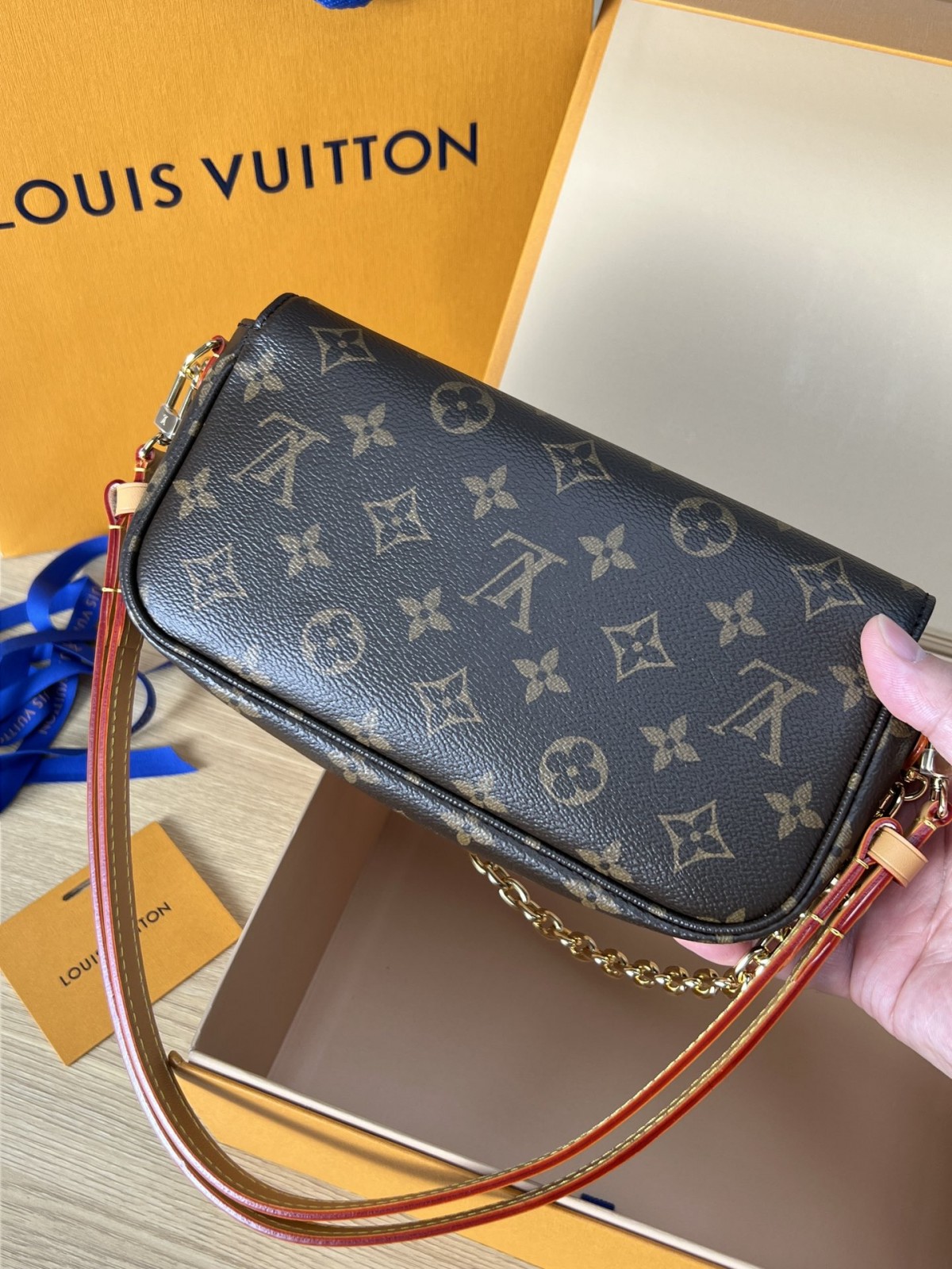 How good quality is a M81911 LOUIS VUITTON WALLET ON CHAIN IVY(2023 new edition)-Best Quality Fake designer Bag Review, Replica designer bag ru How good quality is a M81911 LOUIS VUITTON WALLET ON CHAIN IVY(2023 new edition)-Best Quality Fake designer Bag Review, Replica designer bag ru