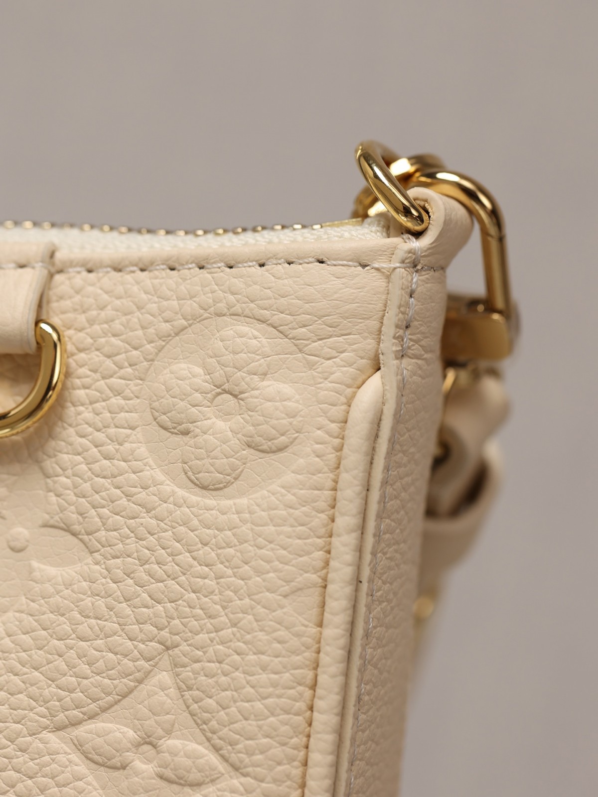 How good quality is a Shebag Easy pouch bag?(2023 updated)-Best Quality Fake designer Bag Review, Replica designer bag ru How good quality is a Shebag Easy pouch bag?(2023 updated)-Best Quality Fake designer Bag Review, Replica designer bag ru