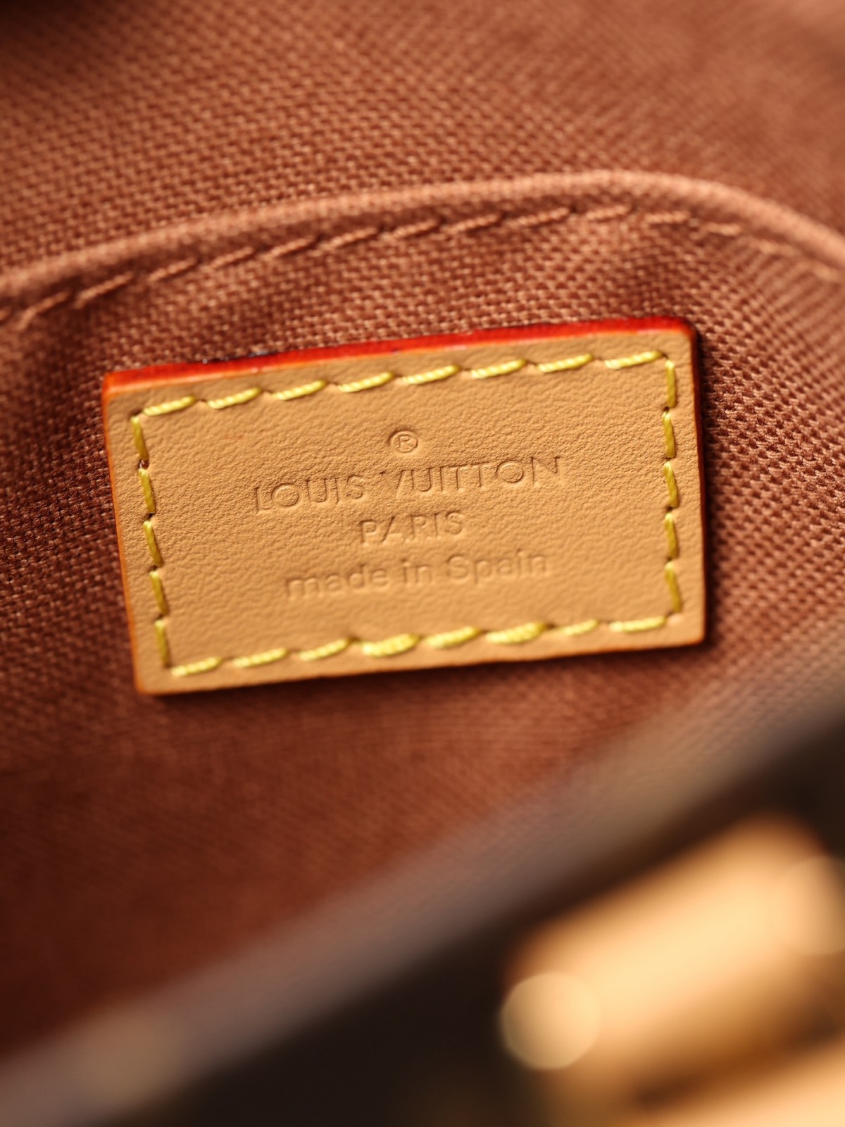 How good quality is a Shebag Louis Vuitton PETIT SAC PLAT bag(2023 udpated)-Best Quality Fake designer Bag Review, Replica designer bag ru How good quality is a Shebag Louis Vuitton PETIT SAC PLAT bag(2023 udpated)-Best Quality Fake designer Bag Review, Replica designer bag ru