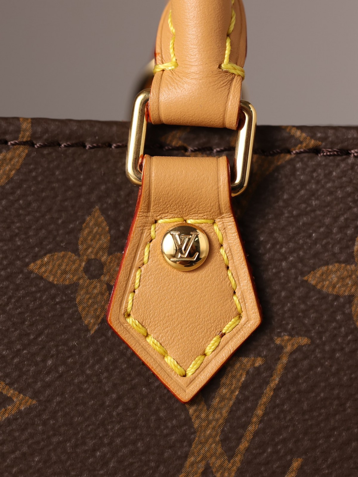 How good quality is a Shebag Louis Vuitton PETIT SAC PLAT bag(2023 udpated)-Best Quality Fake designer Bag Review, Replica designer bag ru How good quality is a Shebag Louis Vuitton PETIT SAC PLAT bag(2023 udpated)-Best Quality Fake designer Bag Review, Replica designer bag ru